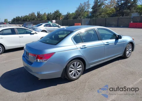 2011 Honda Accord 2.4 Ex-L z USA, uszkodzony, nr VIN 1HGCP2F89BA025575